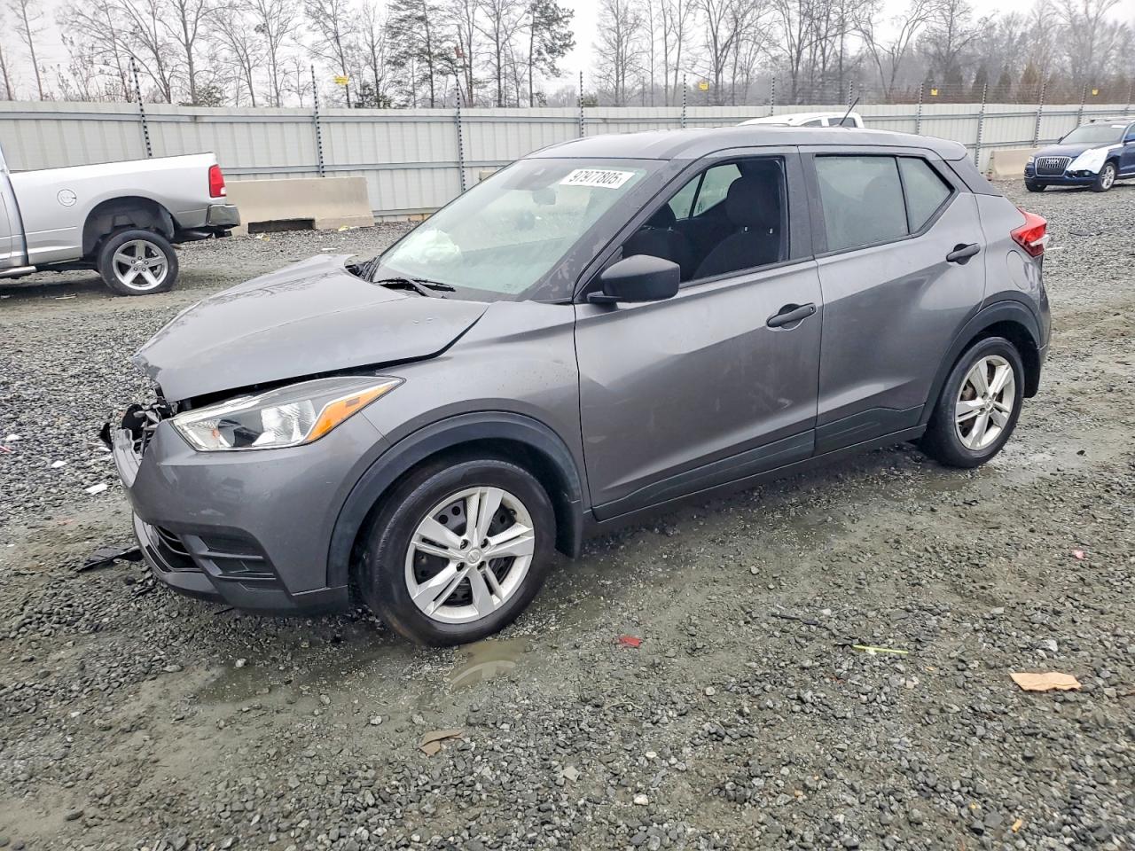 NISSAN KICKS 2020
