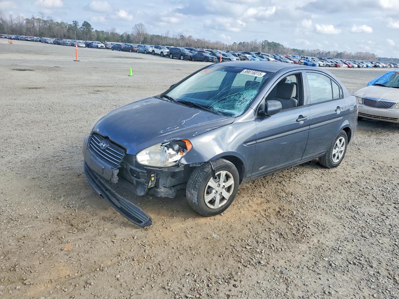 HYUNDAI ACCENT 2010