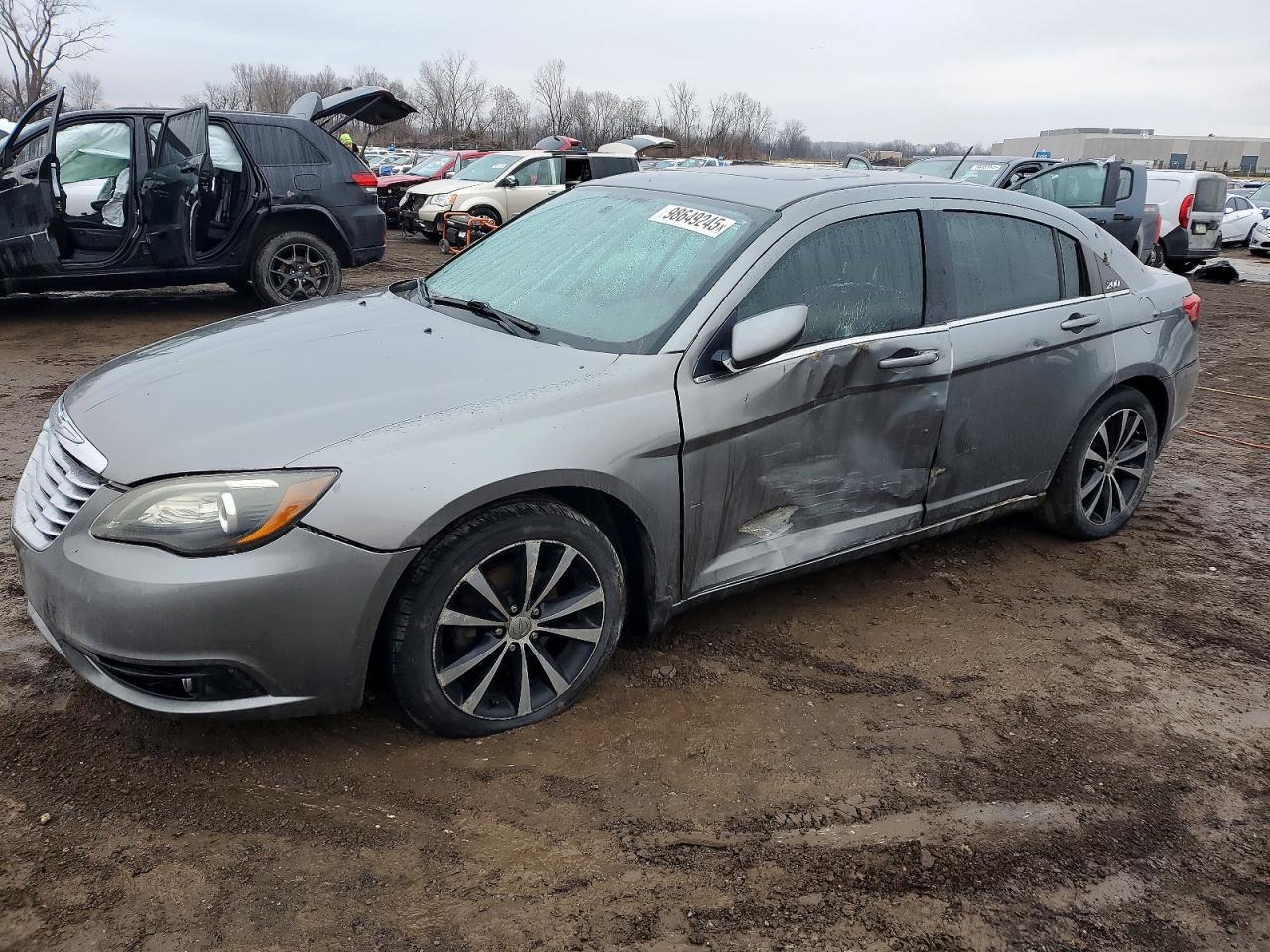 CHRYSLER 200 2013