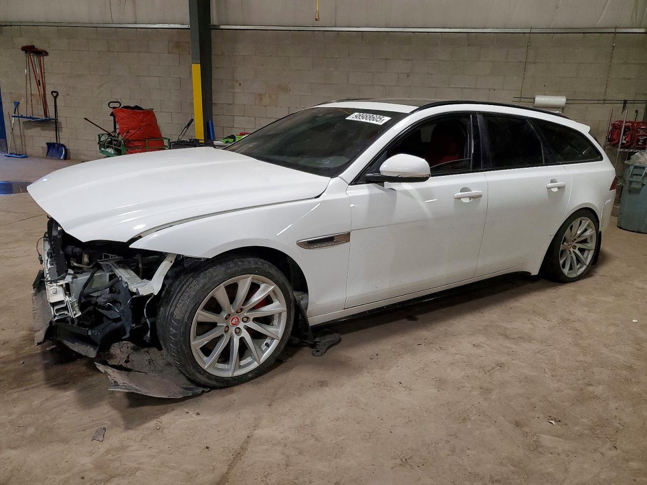 JAGUAR XF 2018
