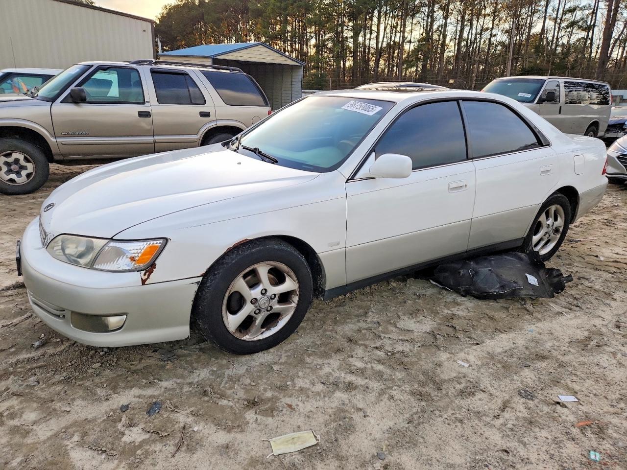 LEXUS ES 2000