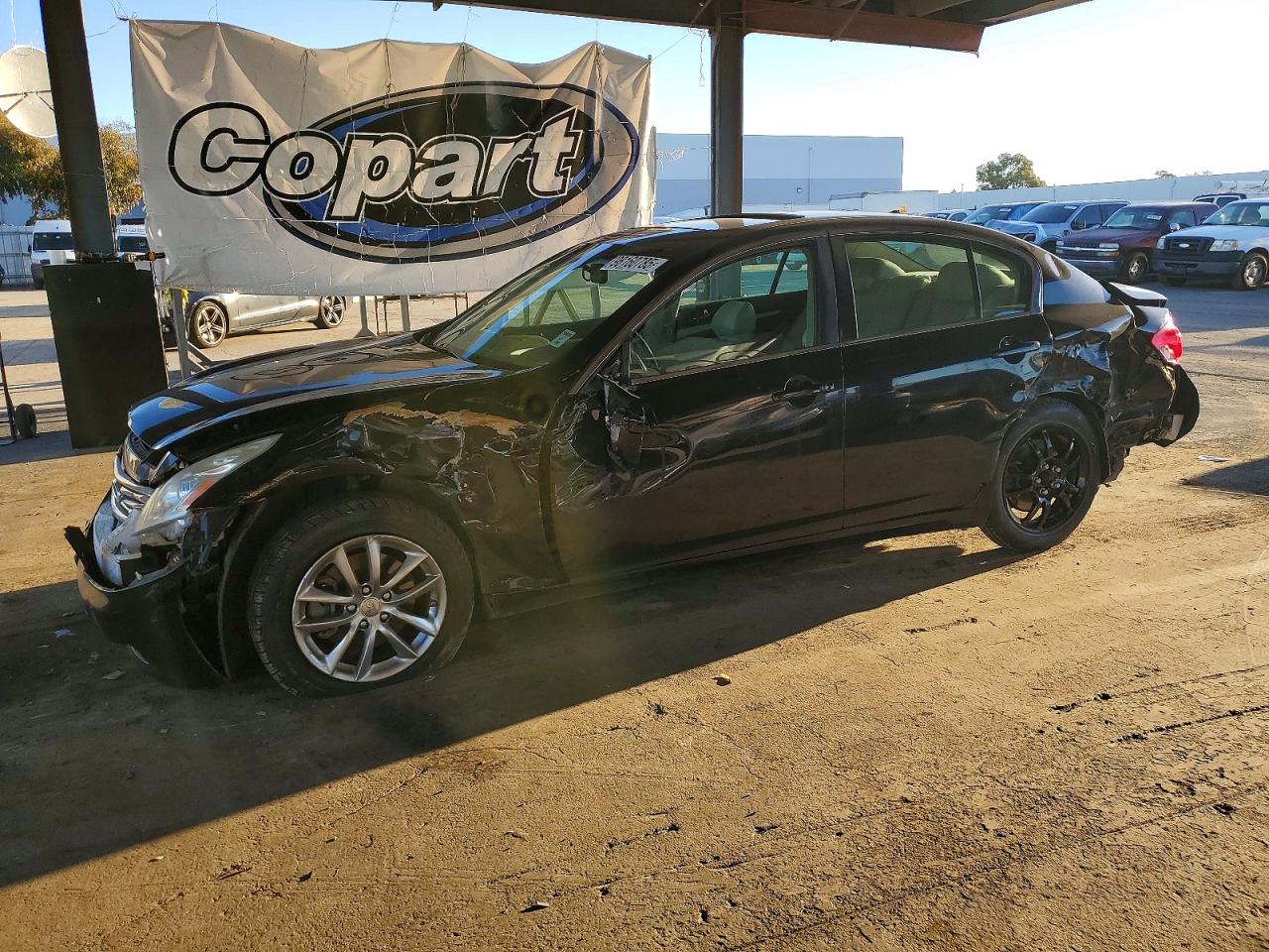 INFINITI G35 2008