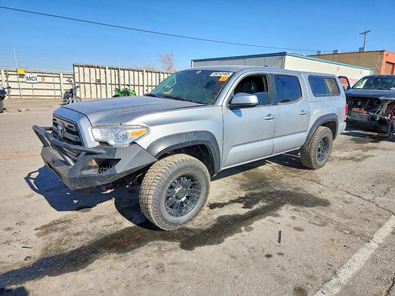 TOYOTA TACOMA 2017