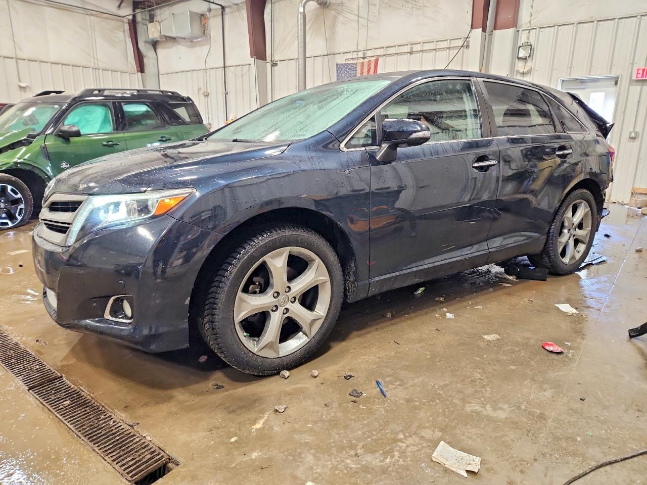 TOYOTA VENZA 2014