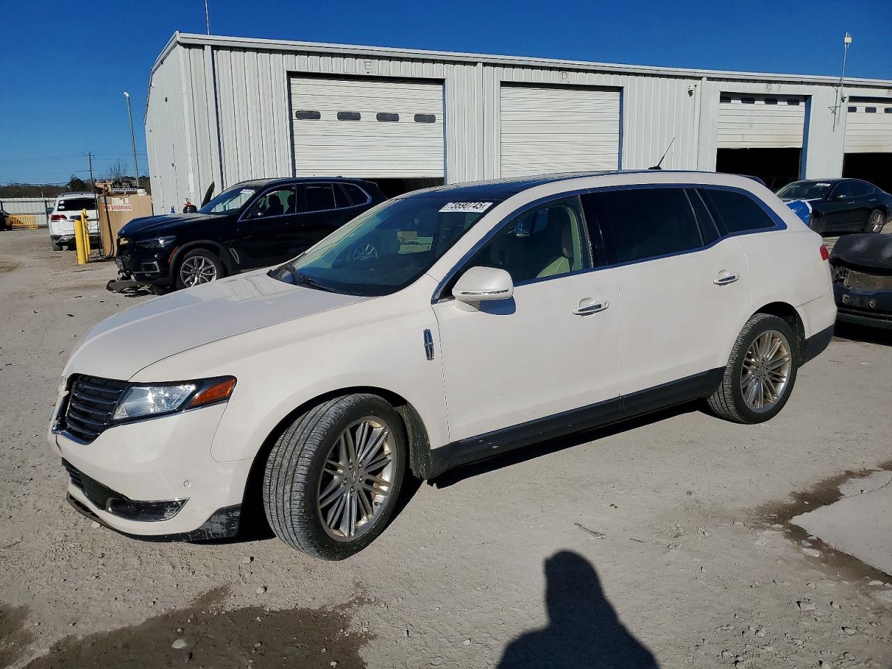 LINCOLN MKT 2018