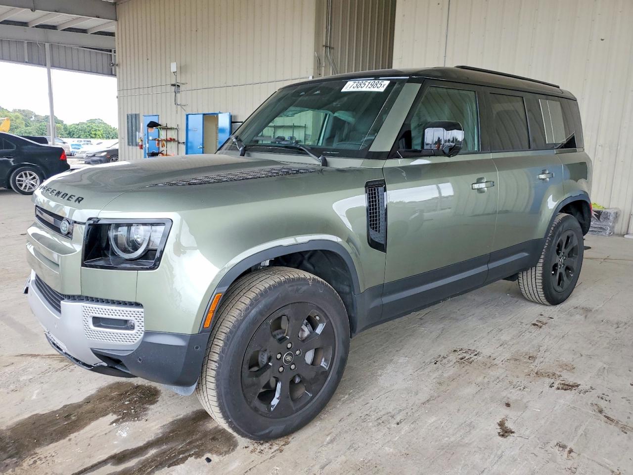 LAND ROVER DEFENDER 2025
