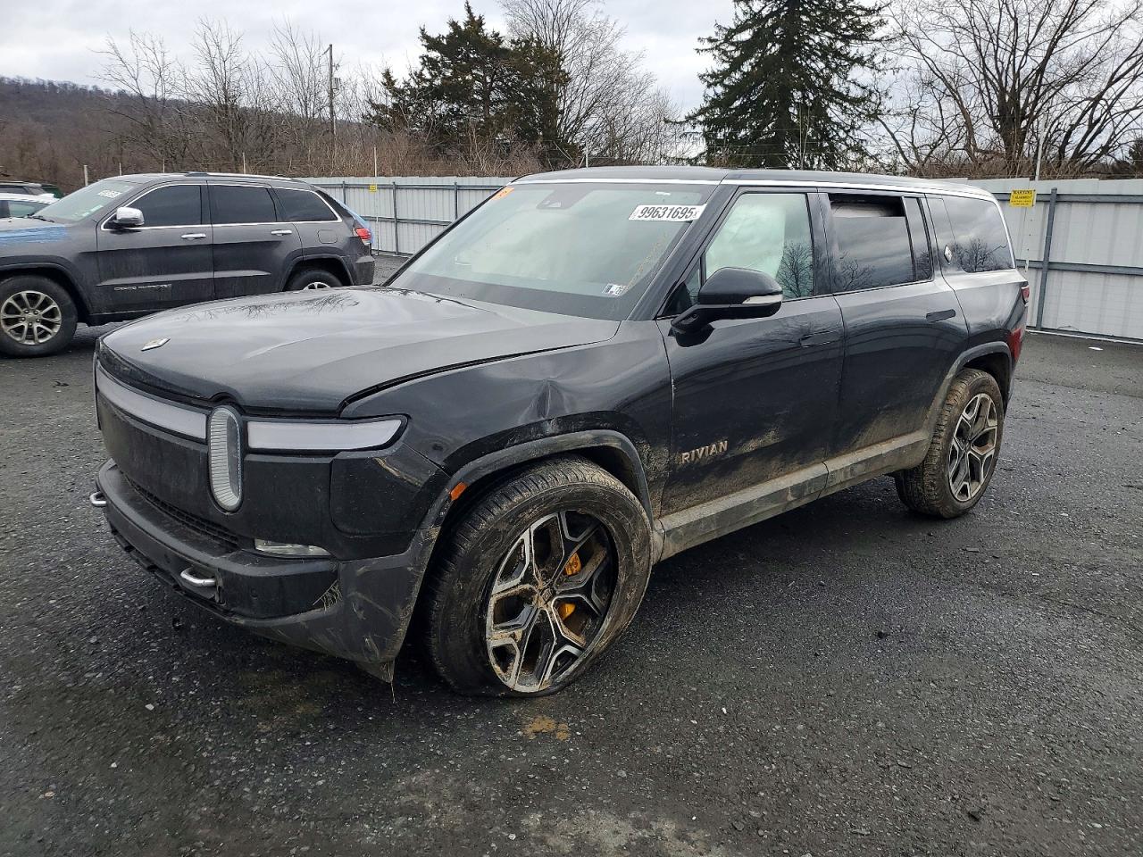 RIVIAN R1S 2022