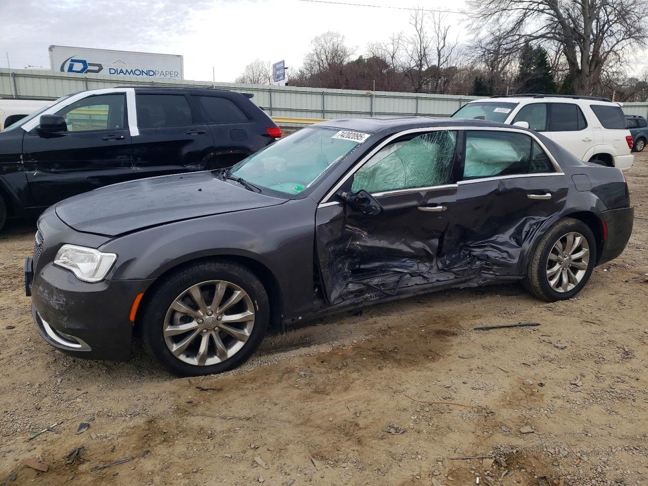 CHRYSLER 300 2019