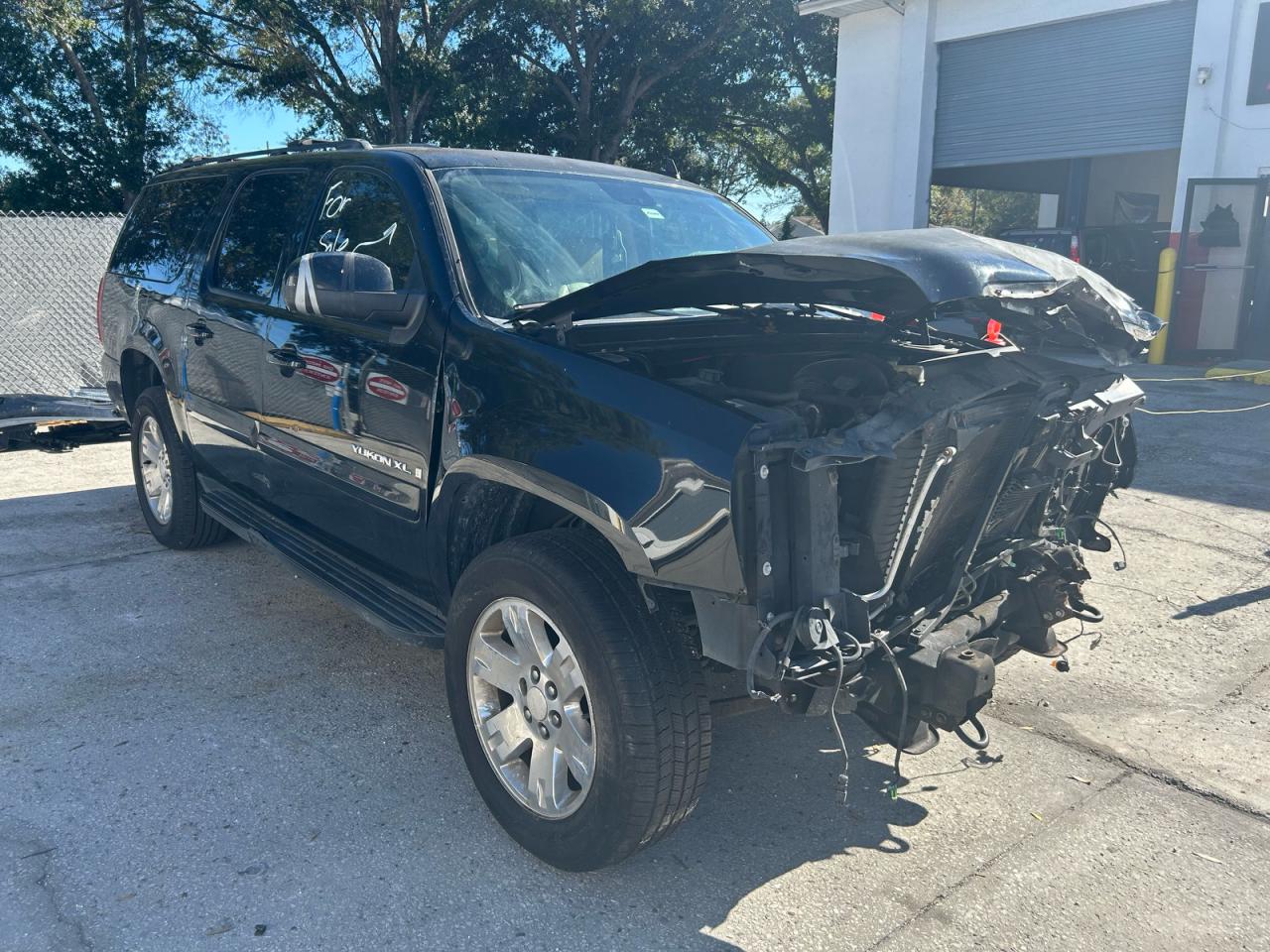 GMC YUKON XL C 2007