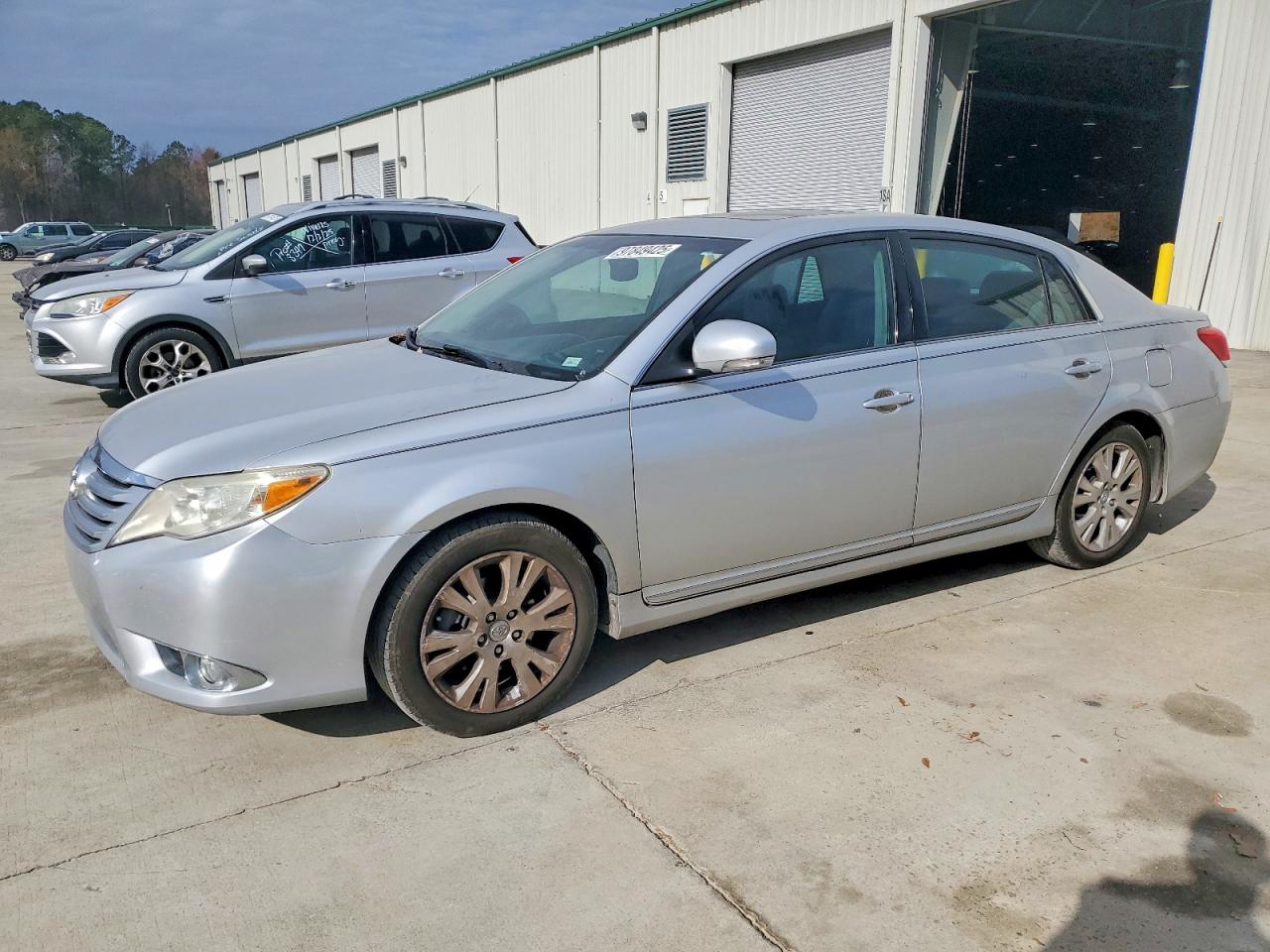 TOYOTA AVALON BAS 2012