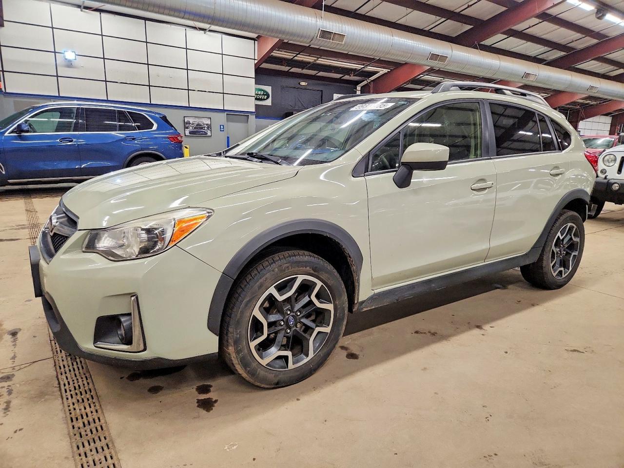 SUBARU CROSSTREK 2017