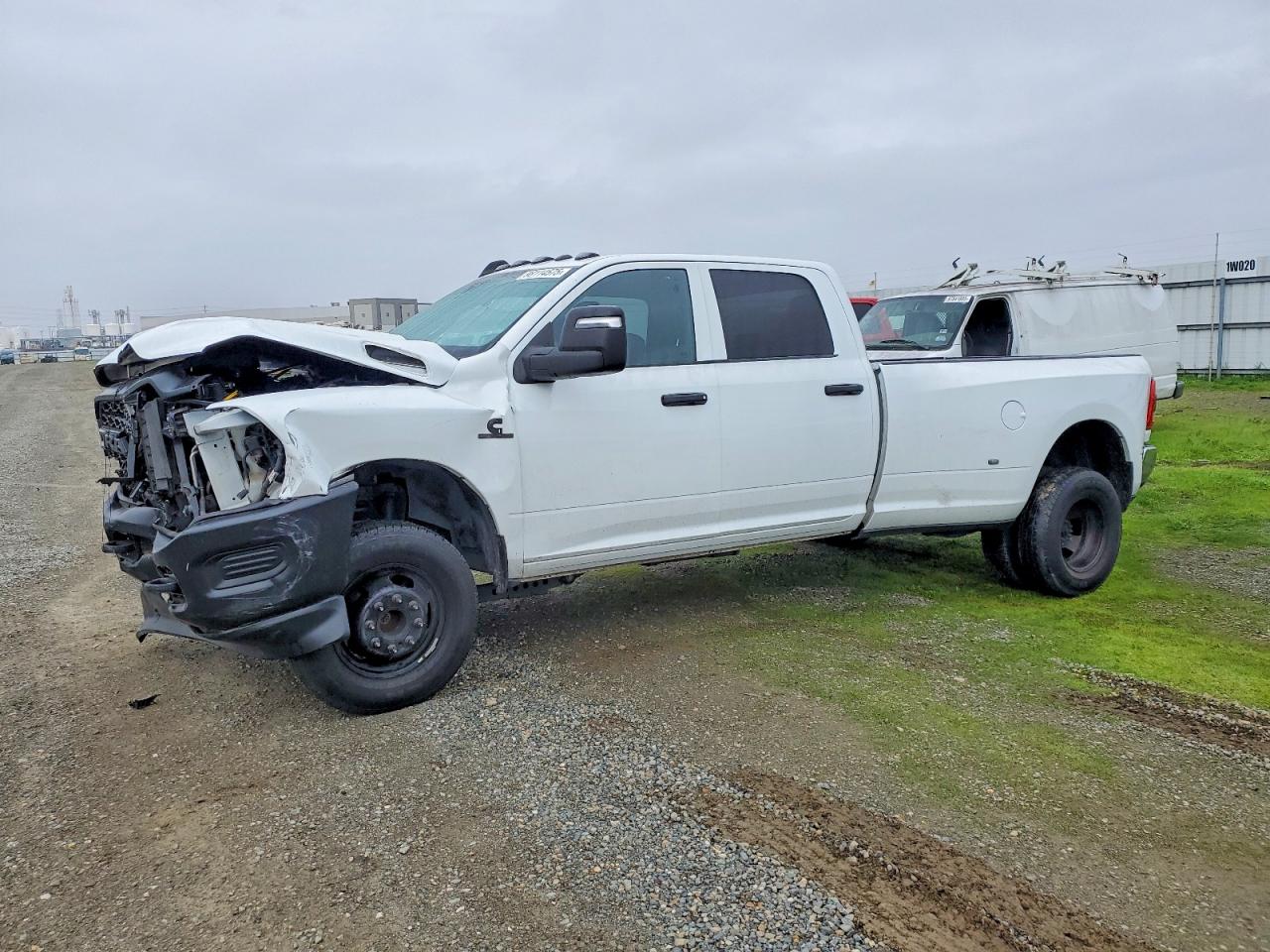 RAM 3500 TRADE 2023