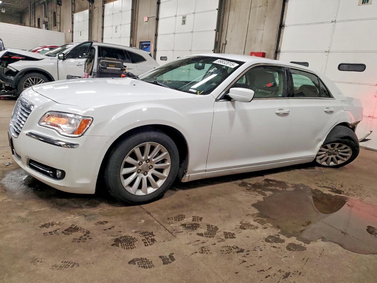CHRYSLER 300 2013