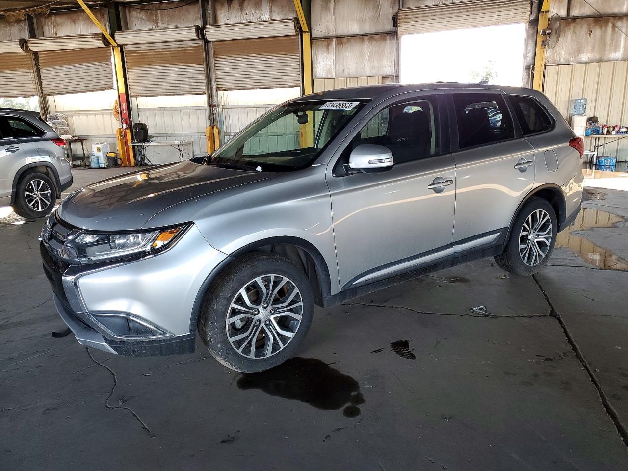 MITSUBISHI OUTLANDER 2018
