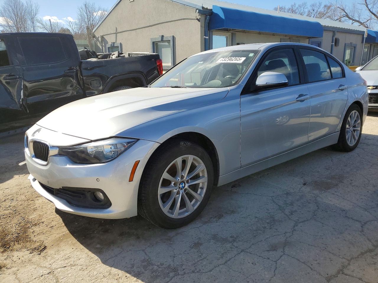 BMW 320 2016