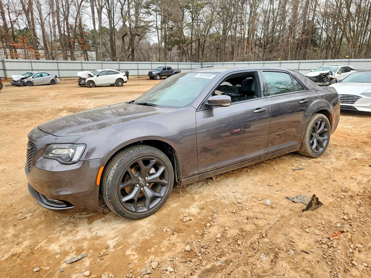 CHRYSLER 300 2023
