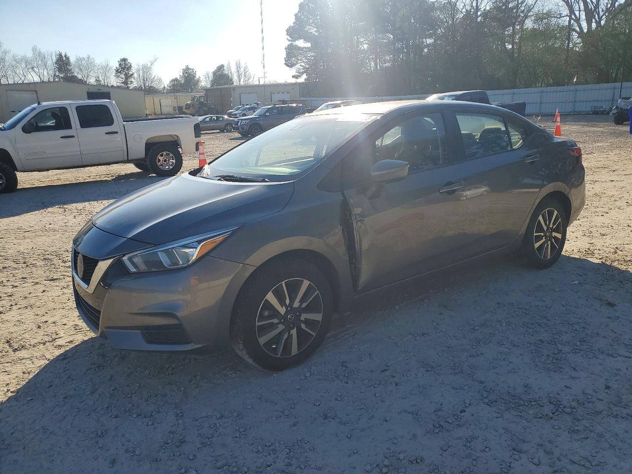 NISSAN VERSA 2021