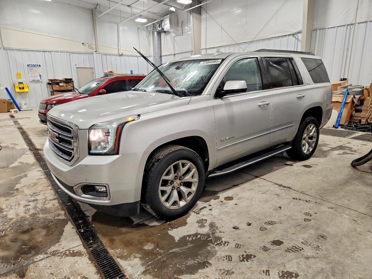 GMC YUKON SLE 2020