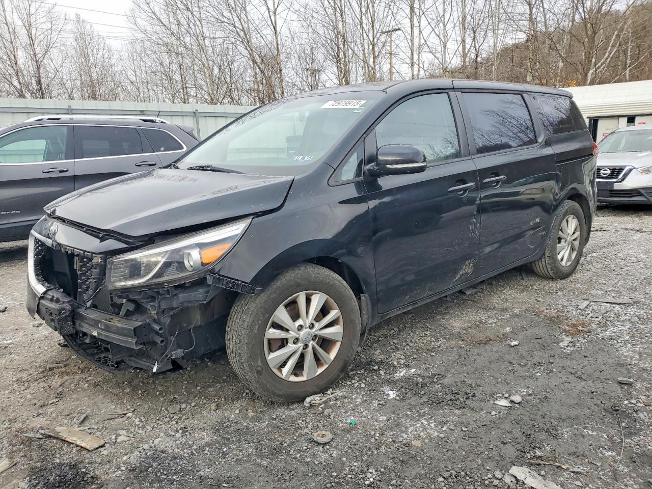 KIA SEDONA 2016