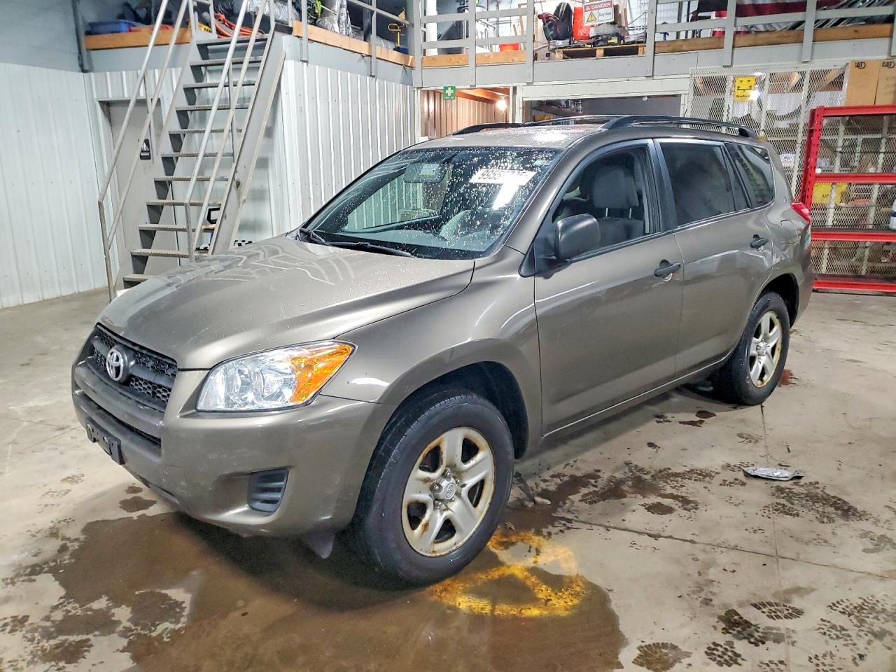 TOYOTA RAV4 2012