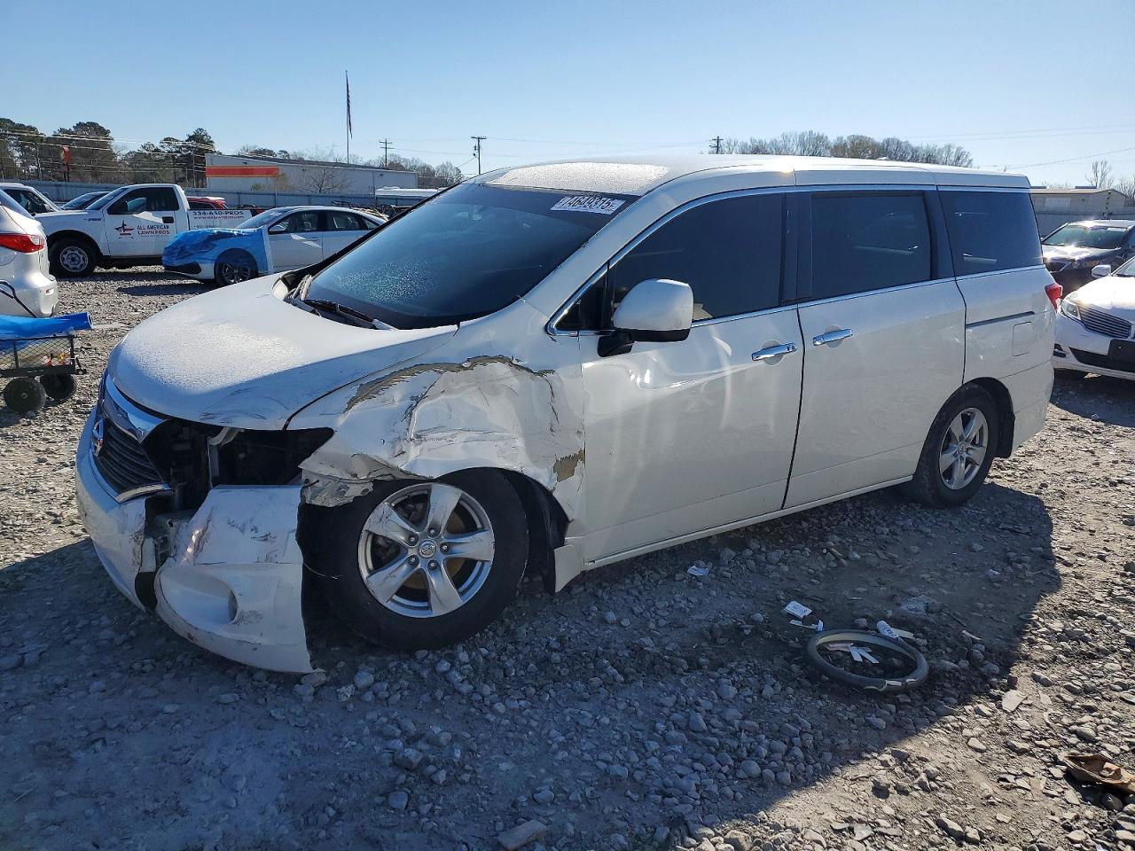 NISSAN QUEST 2015