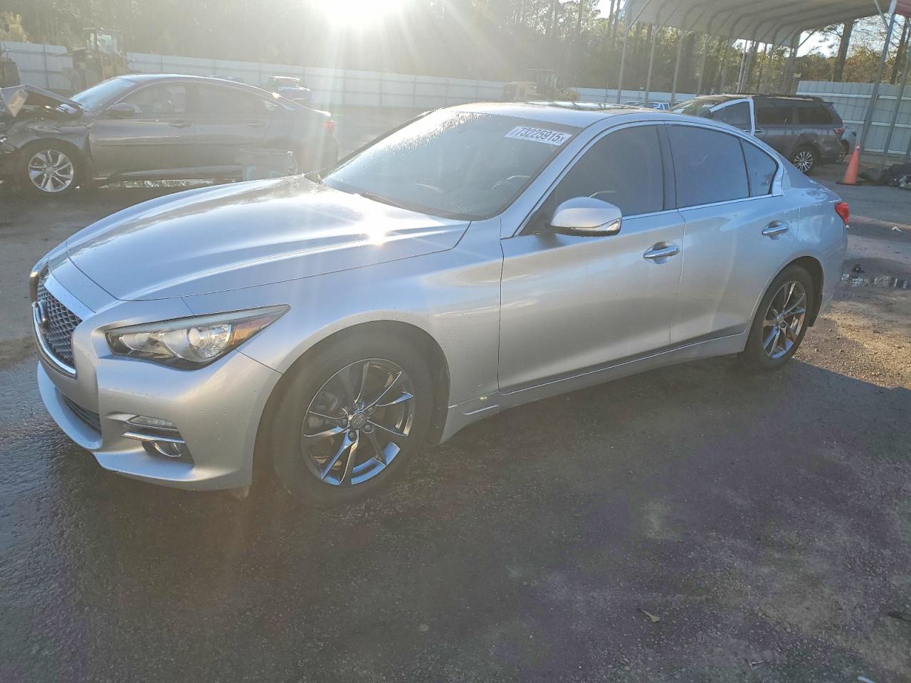 INFINITI Q50 2017
