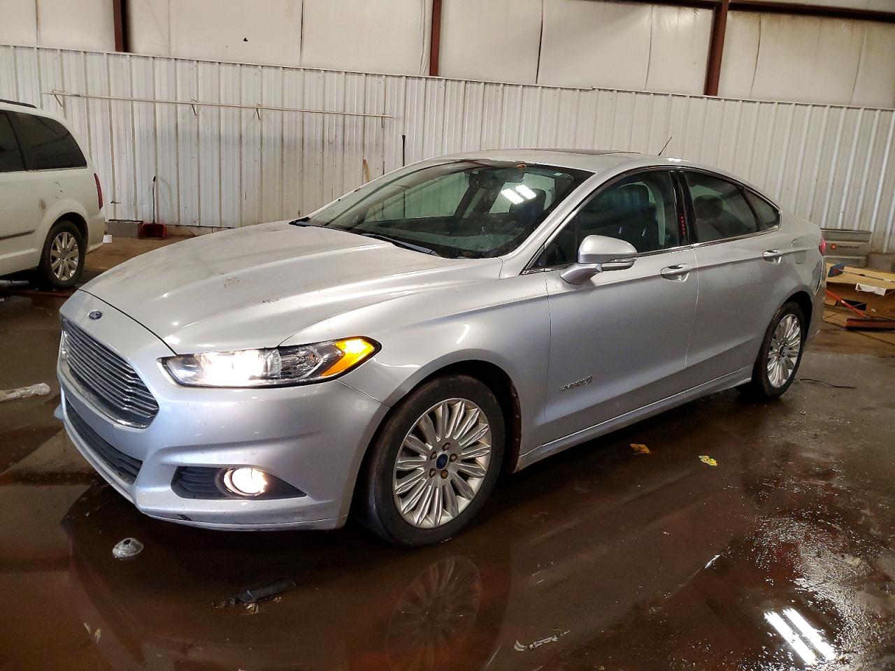FORD FUSION 2013