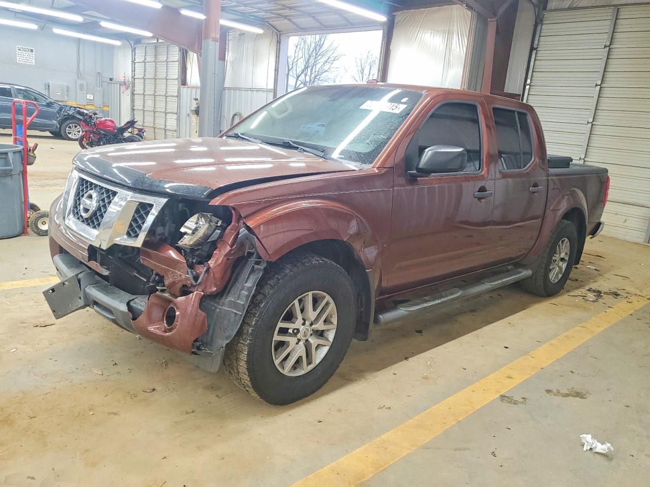 NISSAN FRONTIER 2017