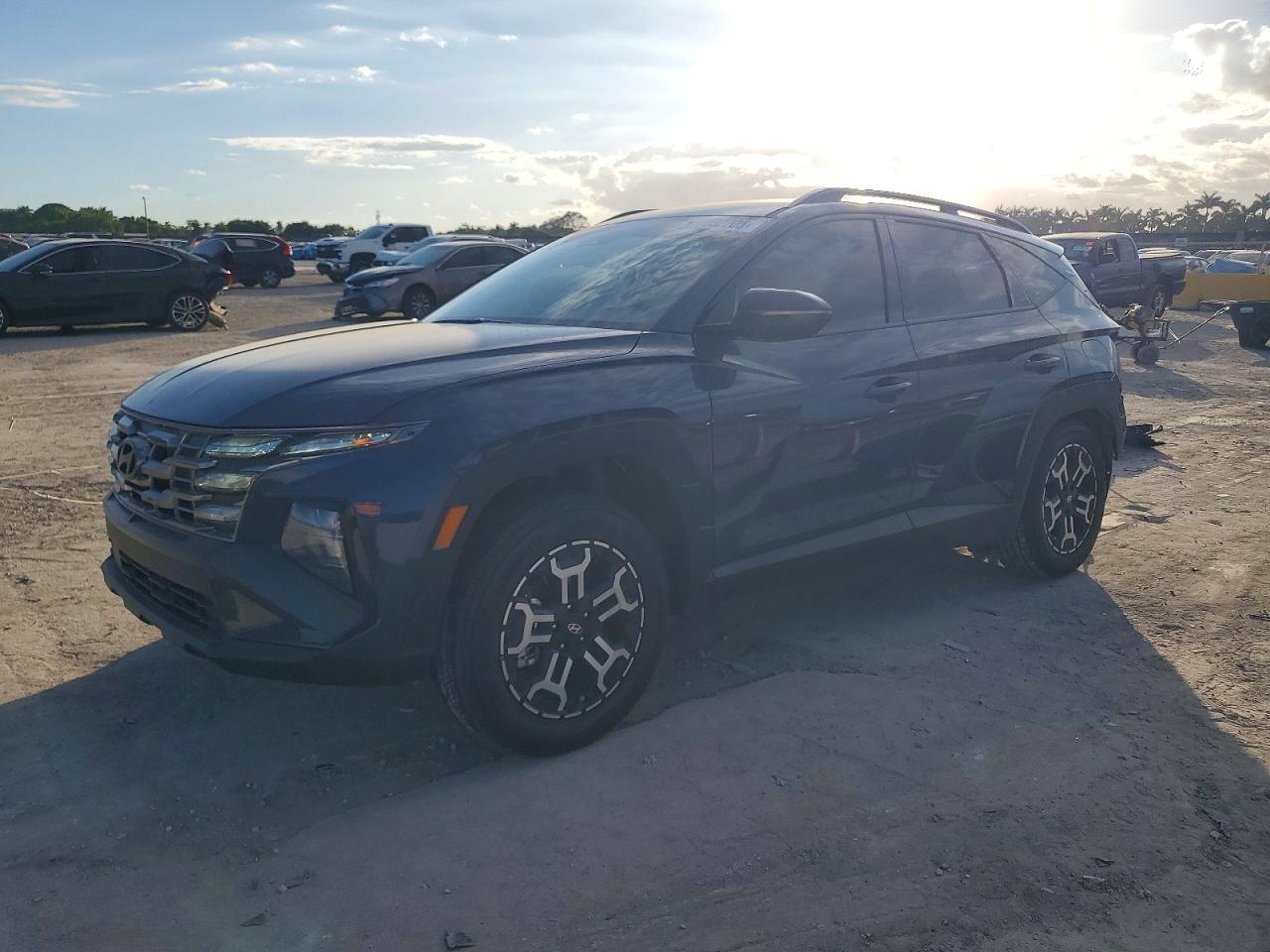 HYUNDAI TUCSON 2025