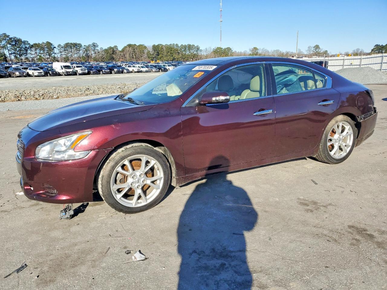 NISSAN MAXIMA 2014