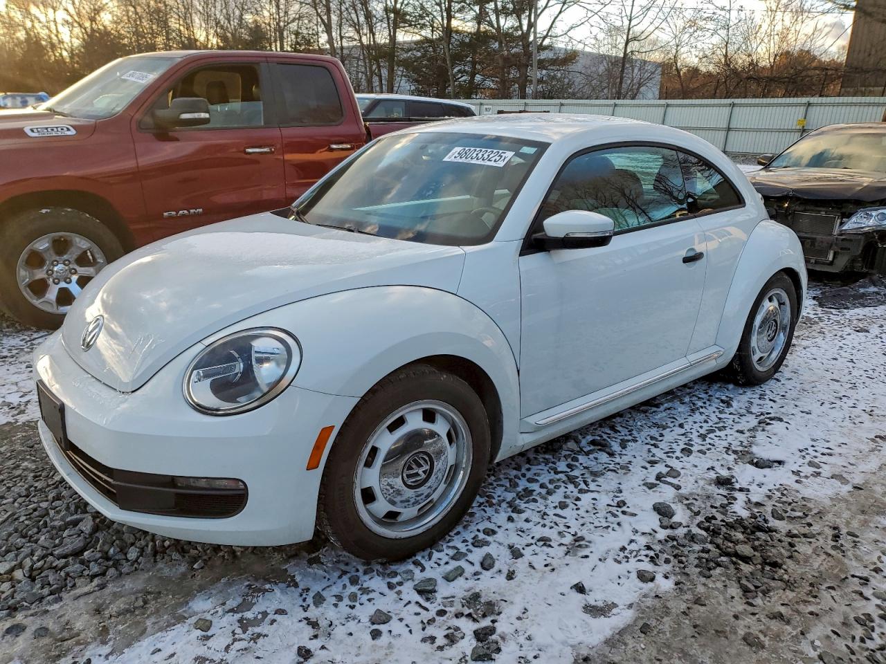 VOLKSWAGEN BEETLE 1.8 2015