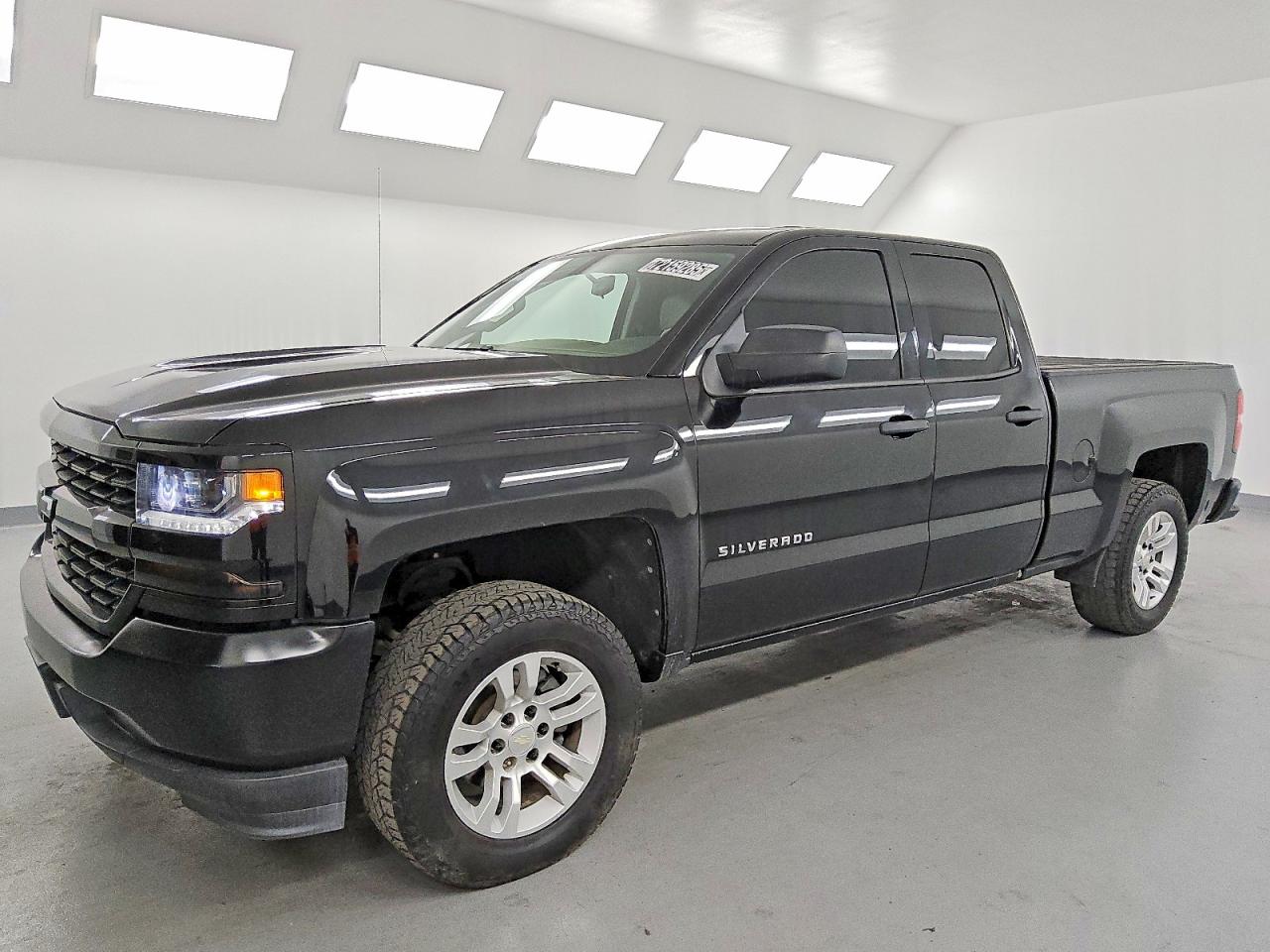 CHEVROLET SILVERADO 2018