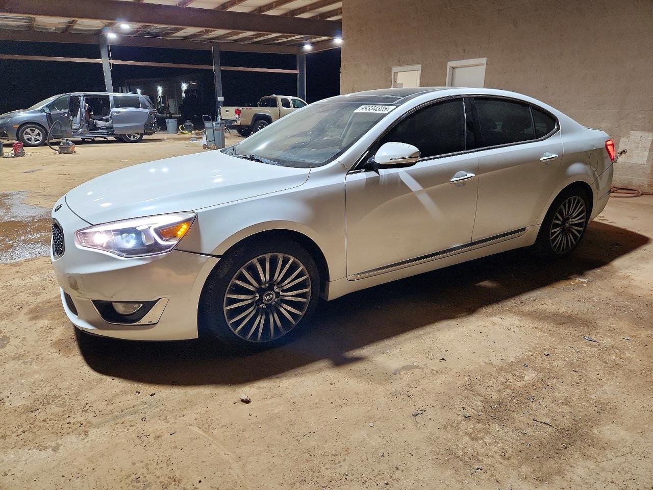 KIA CADENZA PR 2015