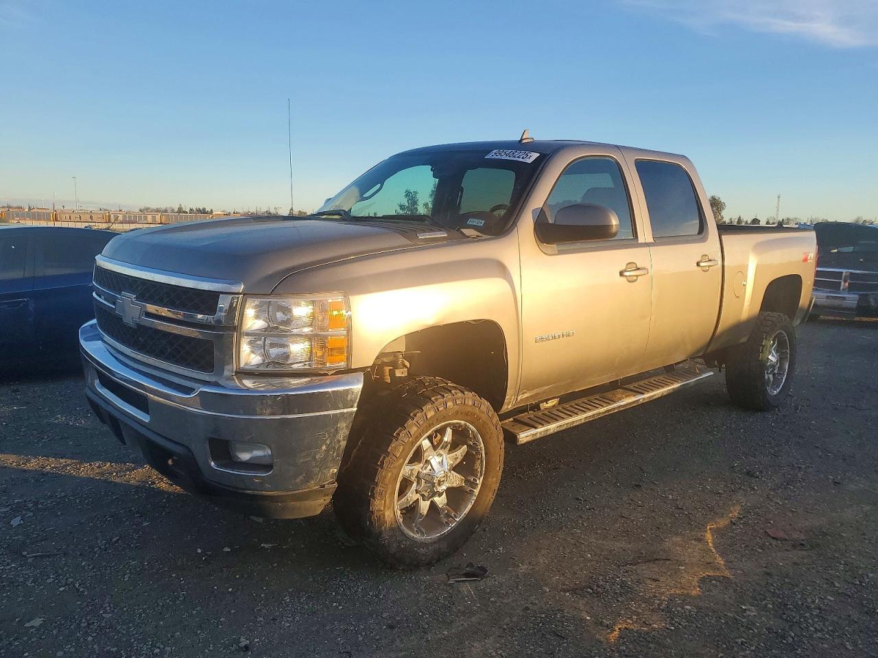 CHEVROLET SILVERADO 2013
