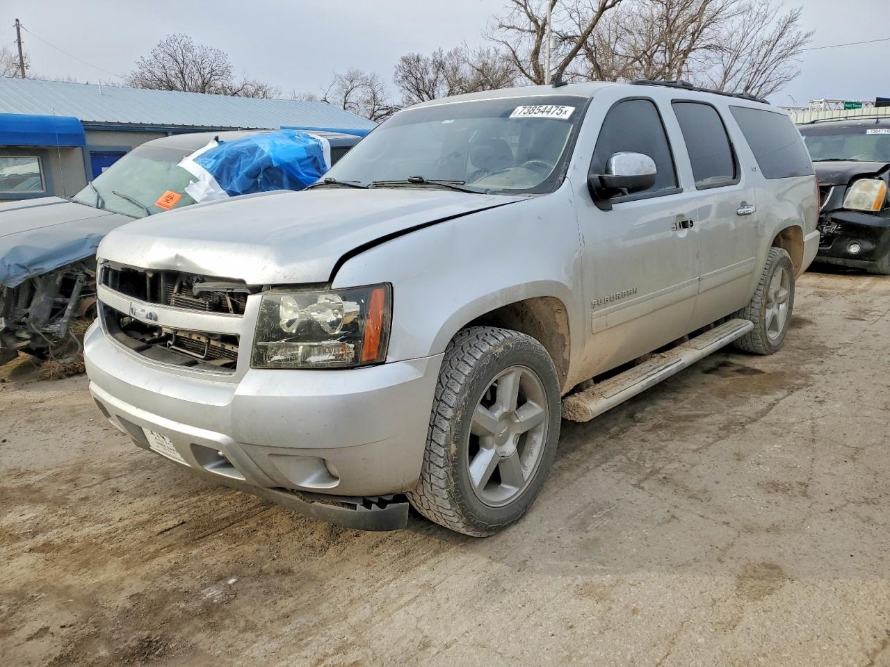 CHEVROLET SUBURBAN 2013