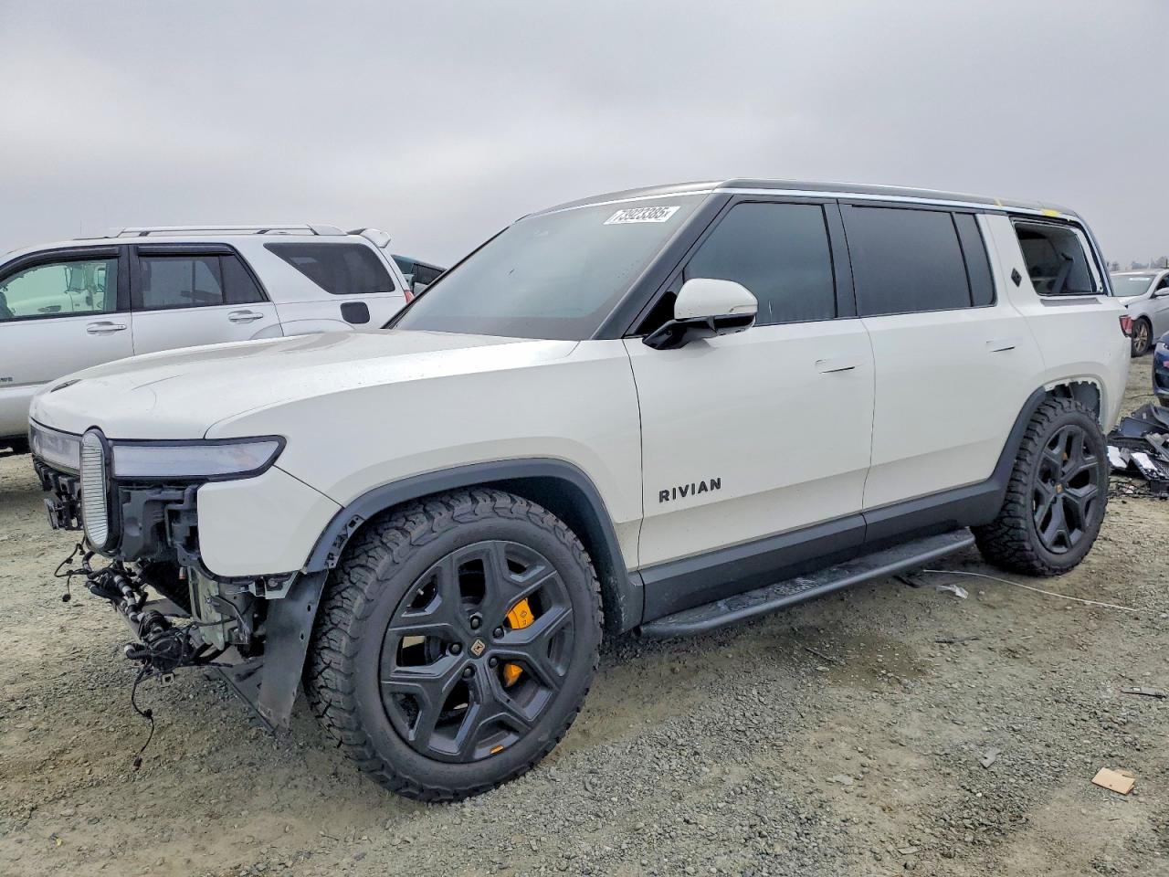 RIVIAN R1S 2023