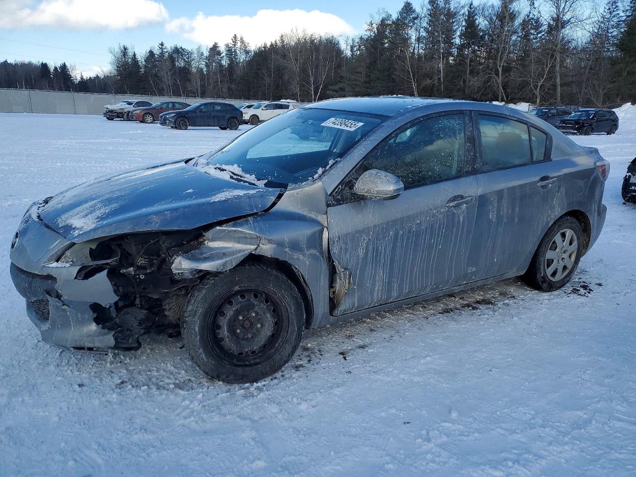 MAZDA 3 2013