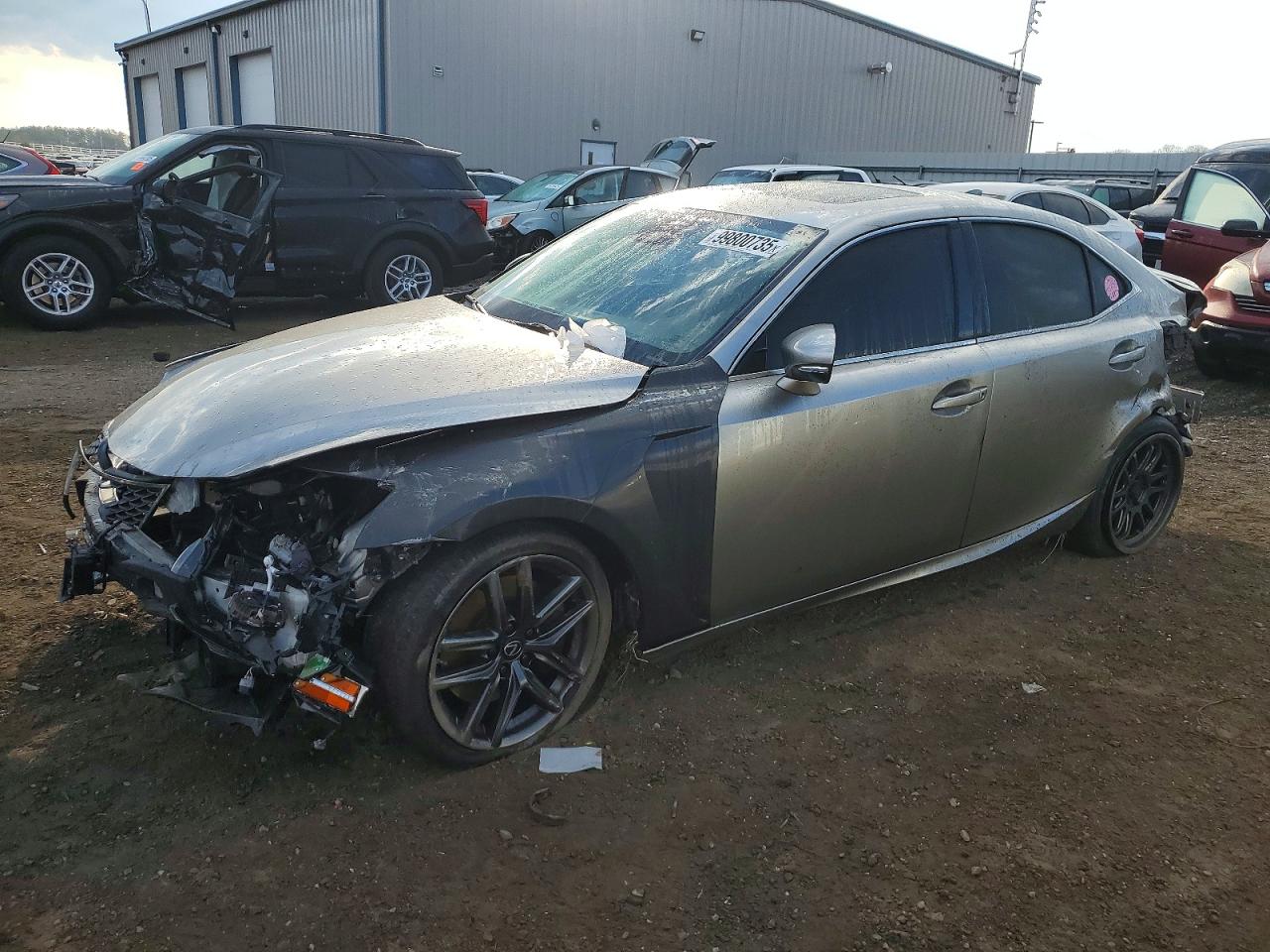 LEXUS IS 2019