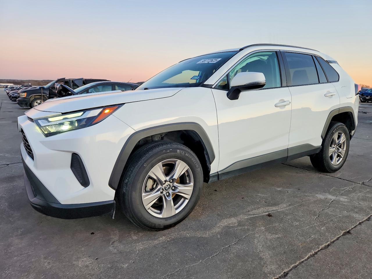 TOYOTA RAV4 2022