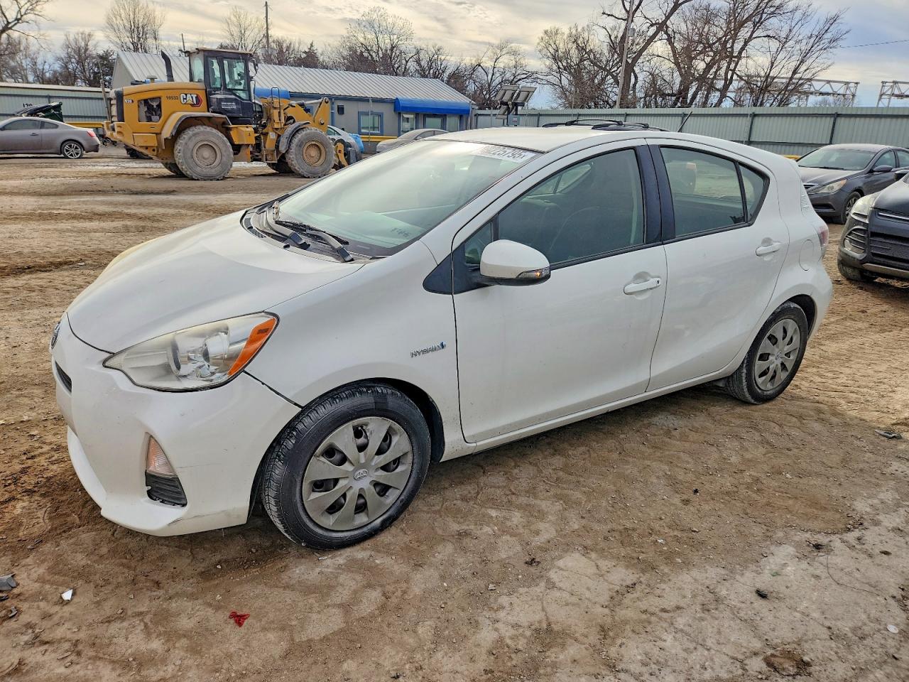 TOYOTA PRIUS C 2013