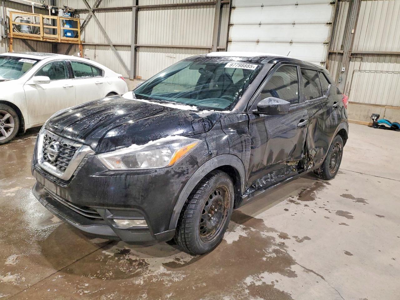 NISSAN KICKS S 2019