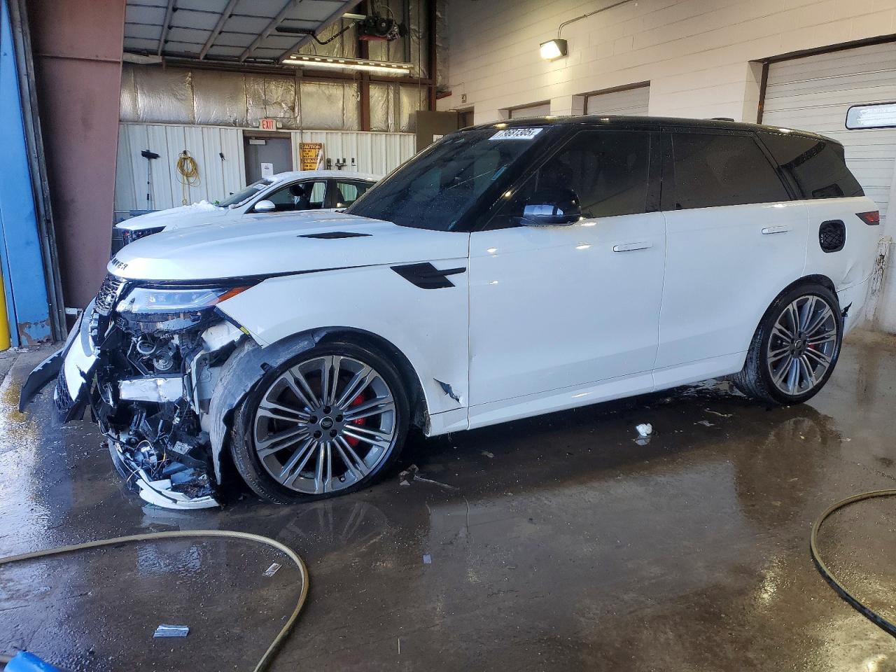 LAND ROVER RANGE ROVER SPORT 2025