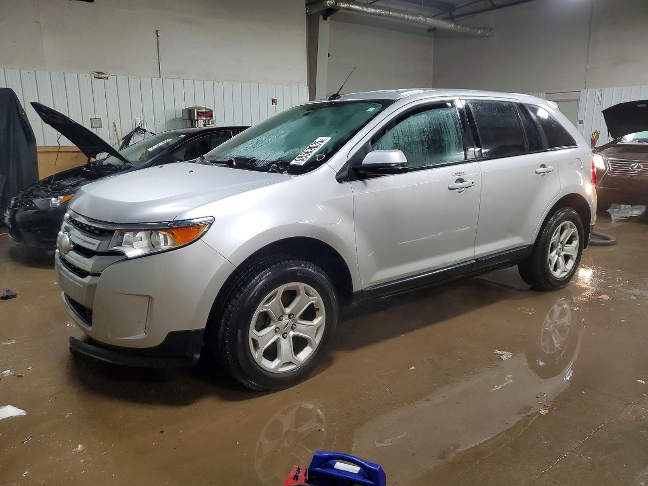 FORD EDGE 2012