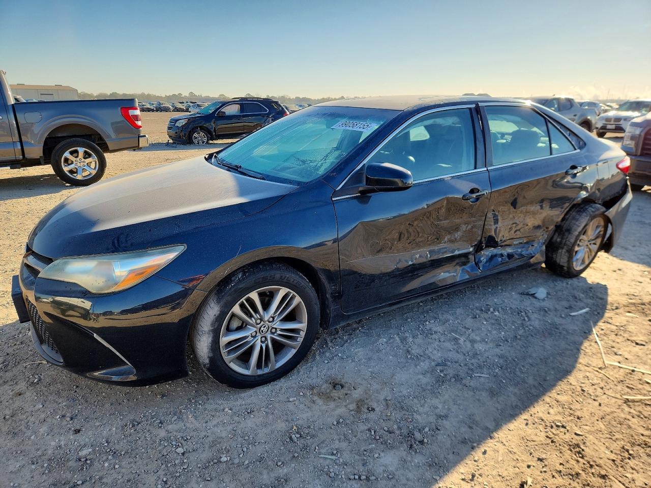 TOYOTA CAMRY 2016