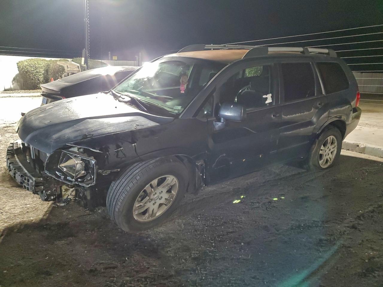MITSUBISHI ENDEAVOR L 2004
