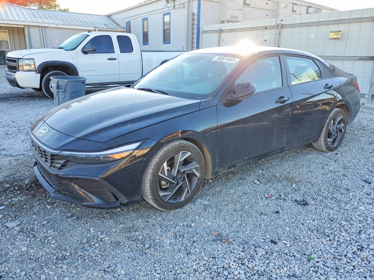 HYUNDAI ELANTRA 2025