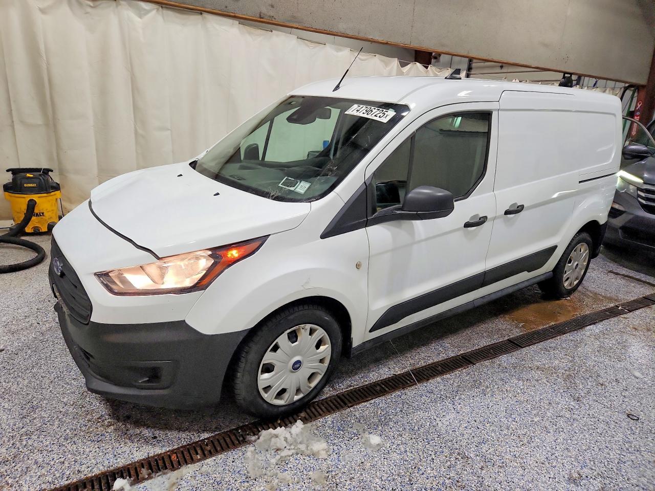 FORD TRANSIT CONNECT 2022