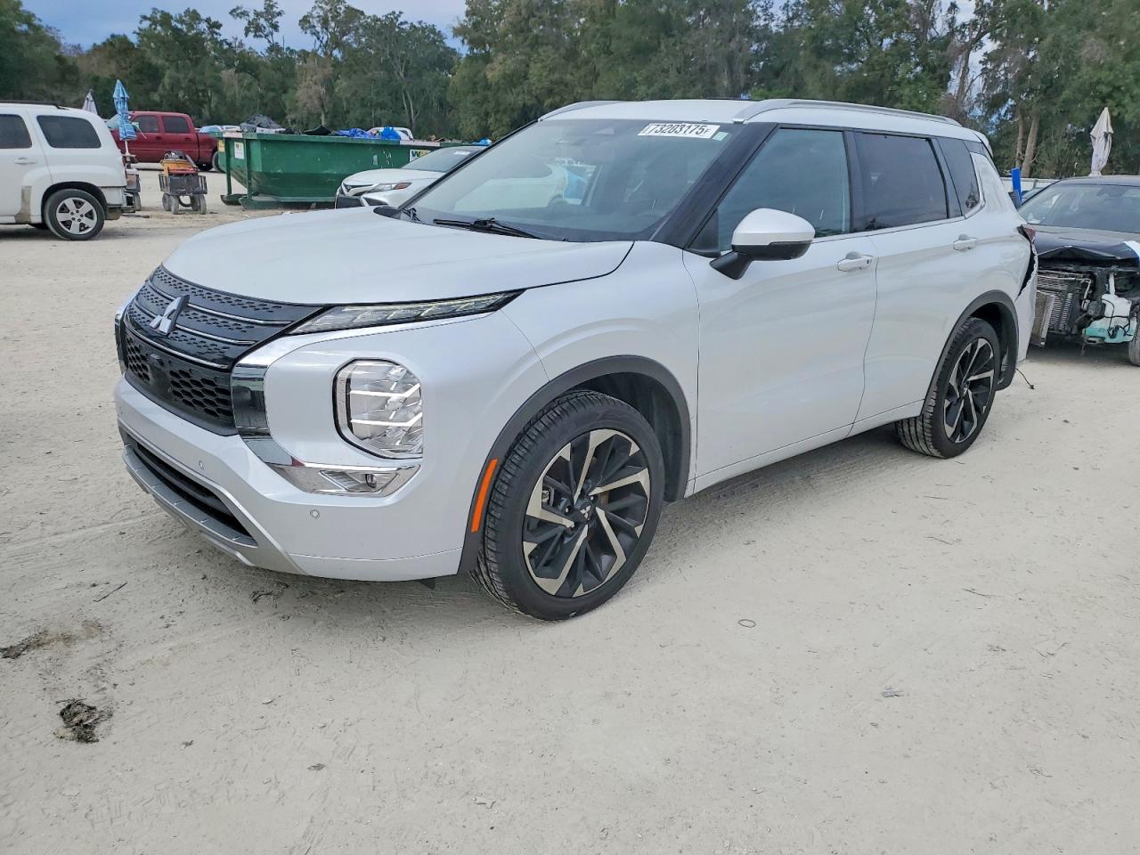 MITSUBISHI OUTLANDER 2022