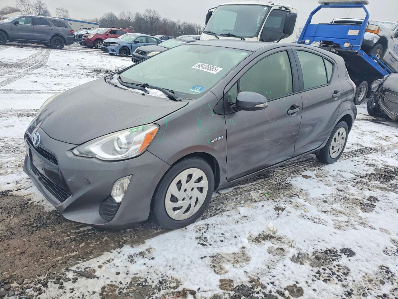 TOYOTA PRIUS C 2016
