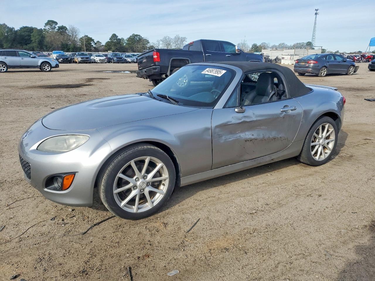 MAZDA MX-5 MIATA 2010